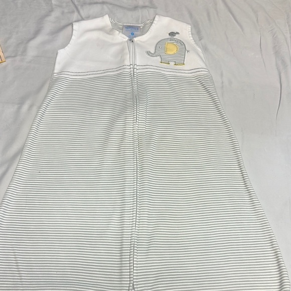 Halo - Striped Gray and White cotton sleep sack with elephant design - Picture 1 of 5